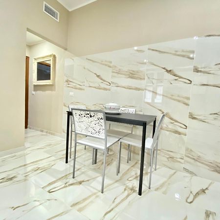 Moderno Apartment Linate San Donato Милан Экстерьер фото